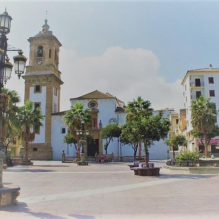 Coqueto Apartamento Nuevo En Pleno Centro De Algeciras Bb Buitenkant foto