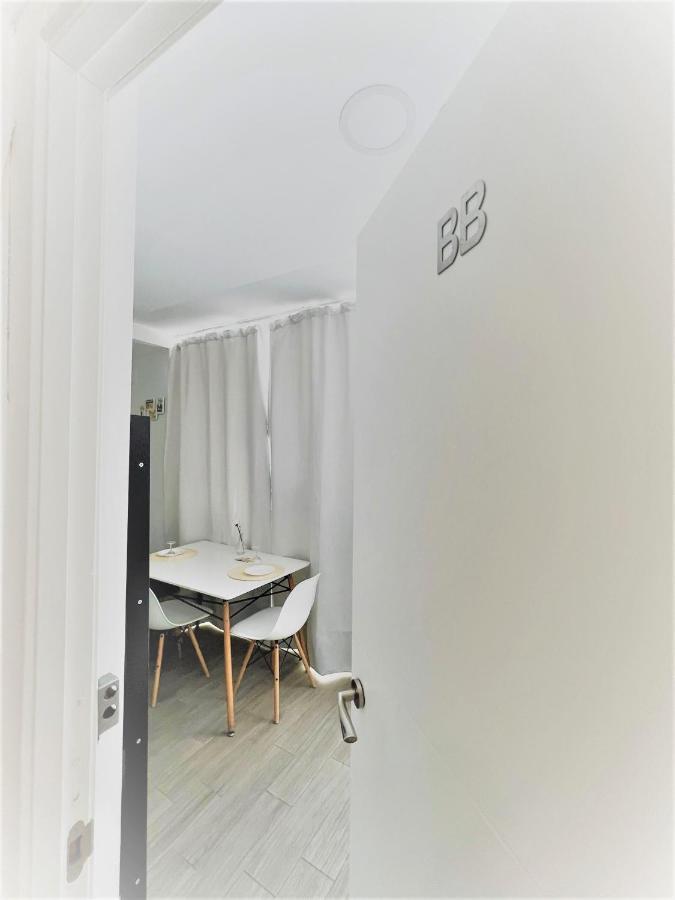 Coqueto Apartamento Nuevo En Pleno Centro De Algeciras Bb Buitenkant foto